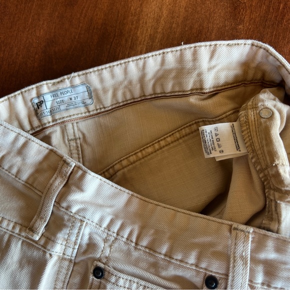 ❌SOLD❌ Free People Cutoff High Waisted Shorts - Picture 3 of 4